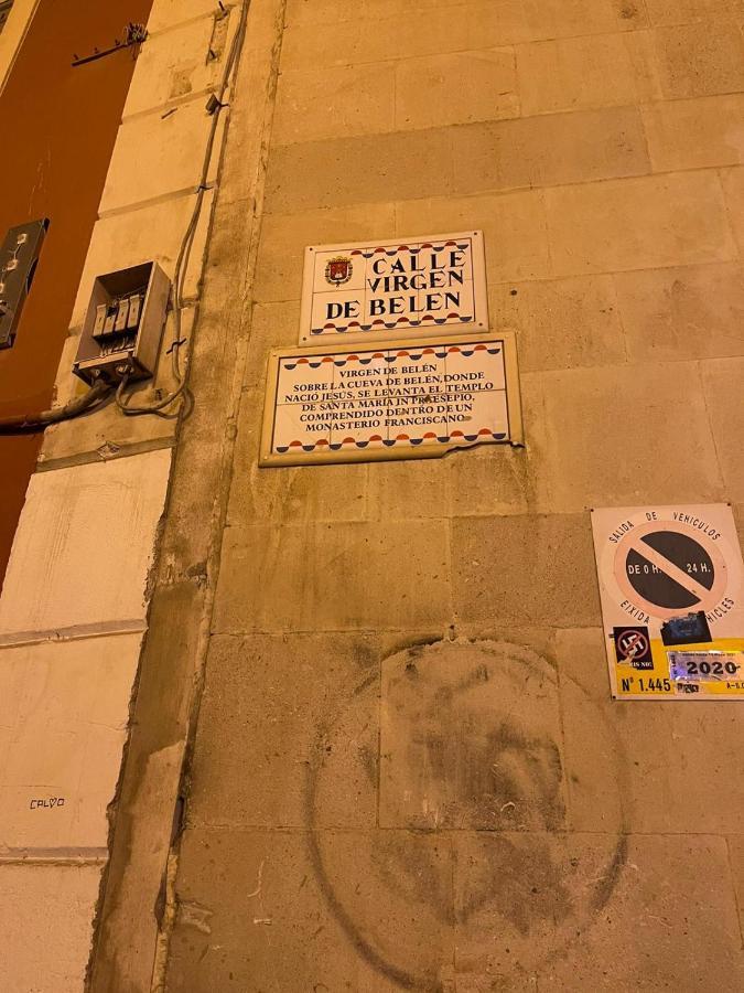 Piso Casco Histórico Alicante Exterior foto