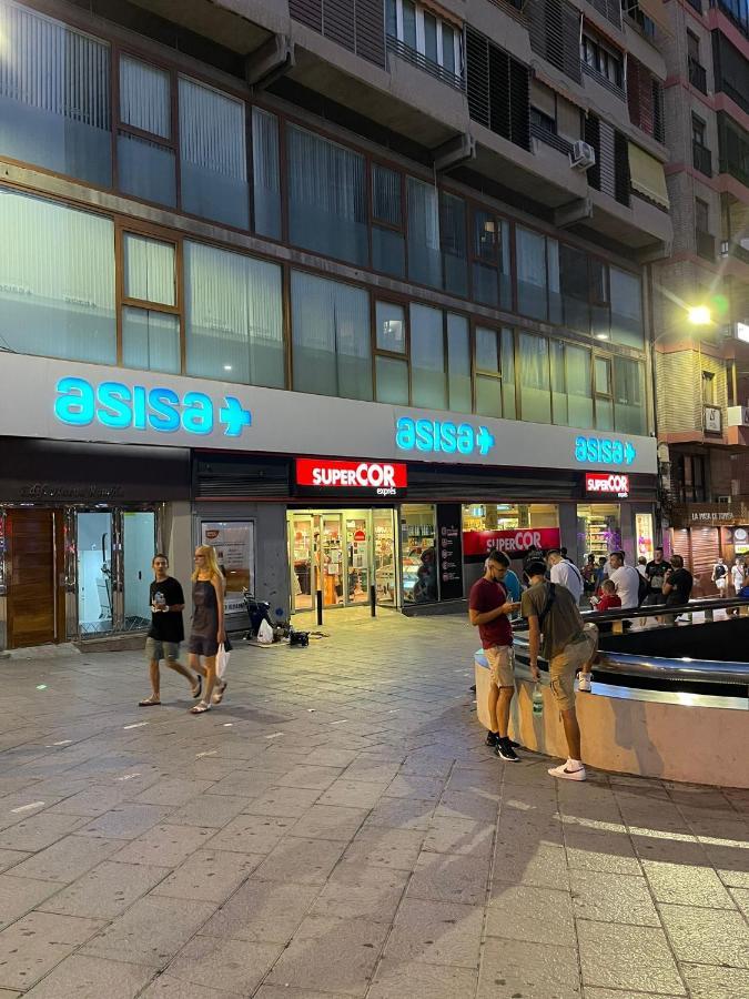 Piso Casco Histórico Alicante Exterior foto